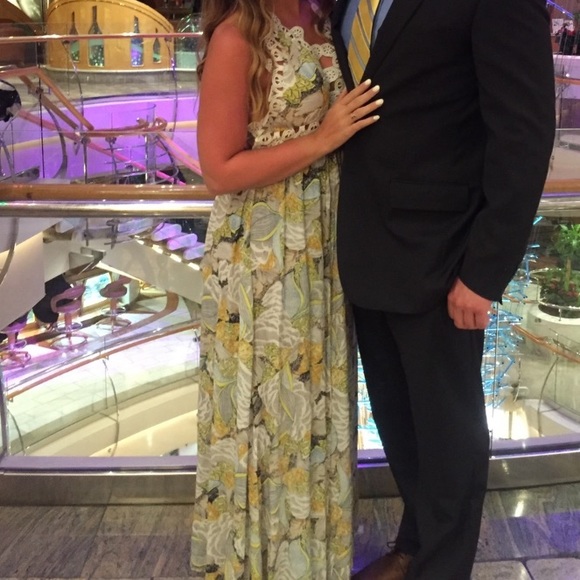 Luxxel halter print maxi Size S - Picture 7 of 10